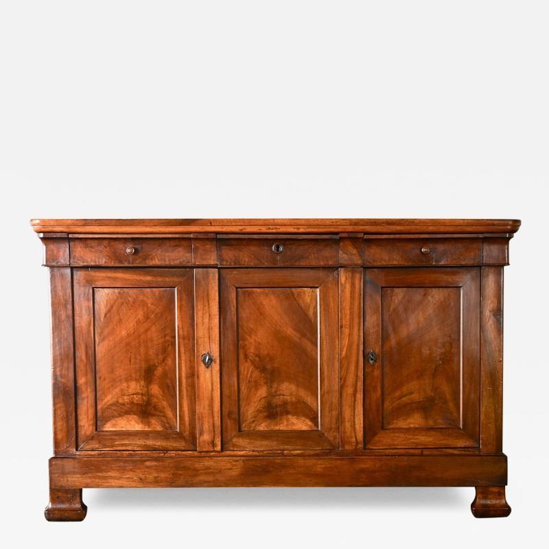 French 19th Century Louis Philippe Walnut Enfilade