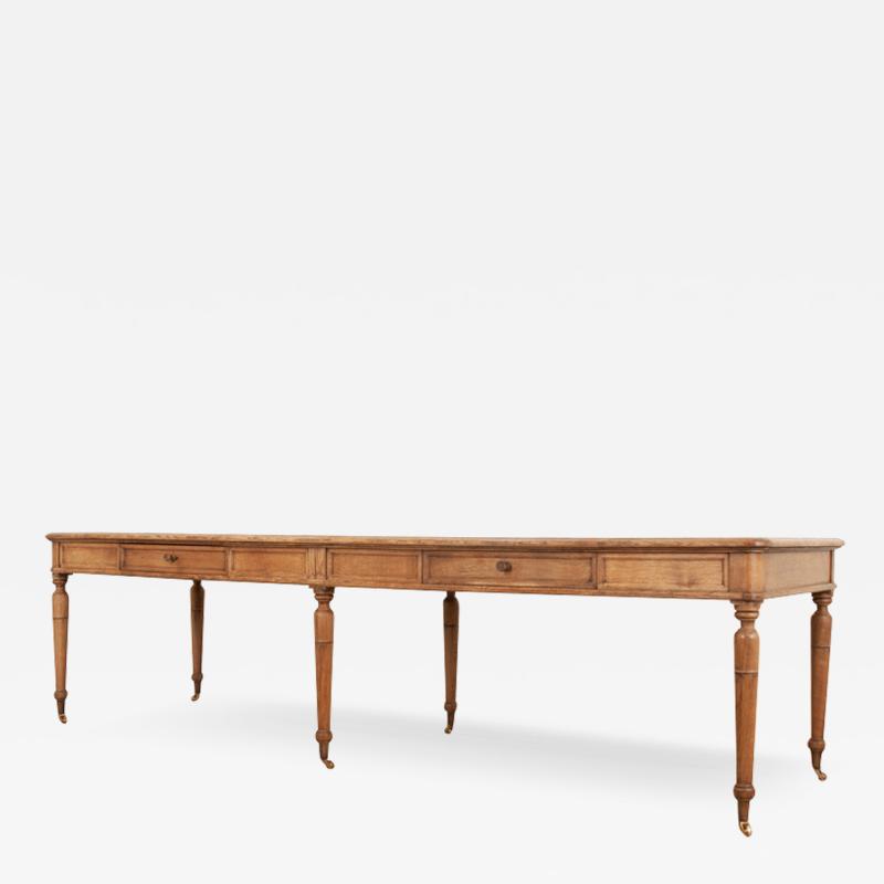 French 19th Century Oak Dining Table
