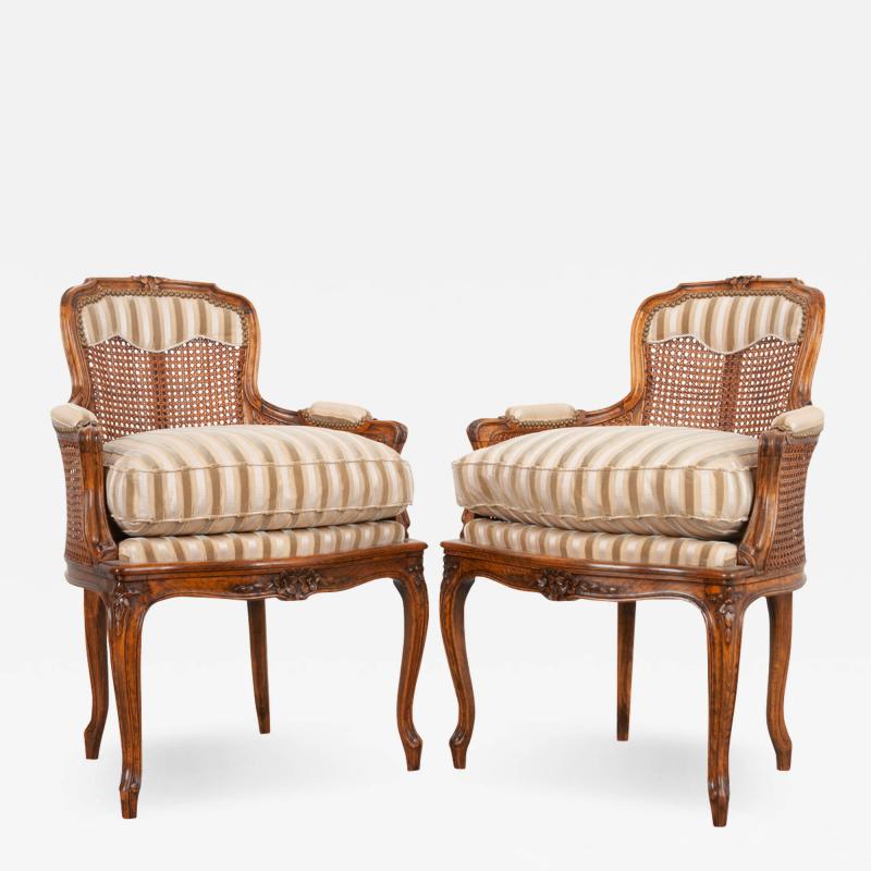 French 20th Century Louis XV Style Pair of Chairs