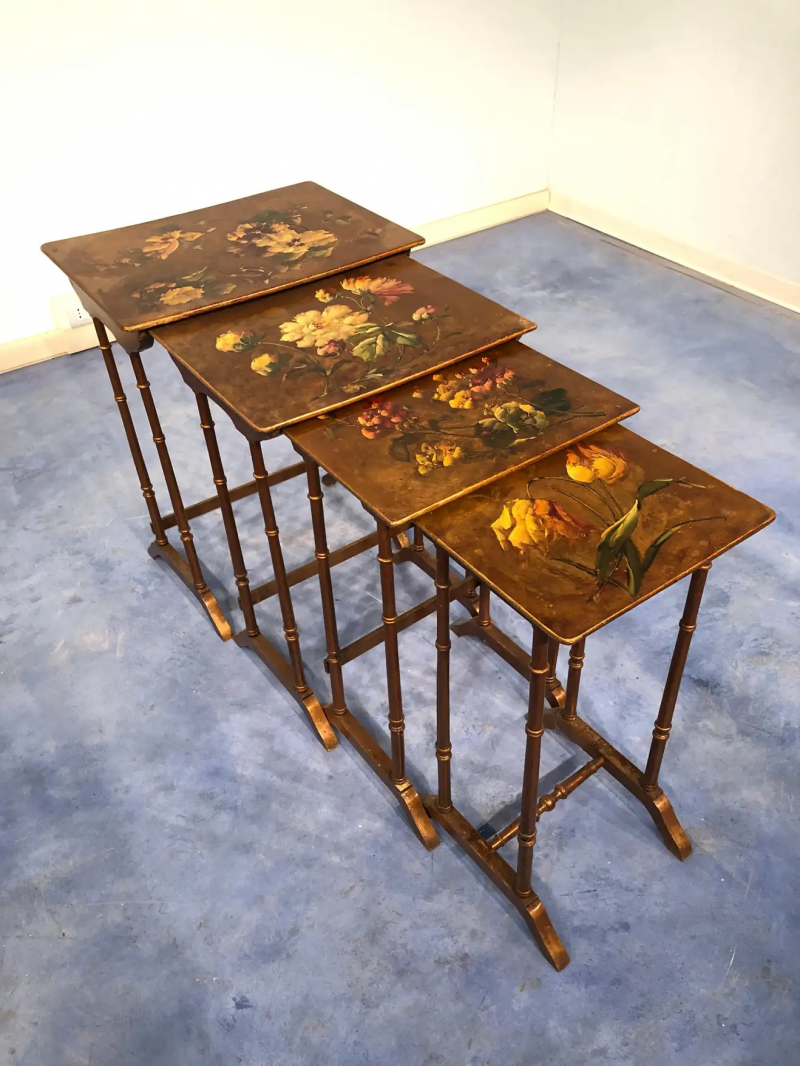 French Liberty Art Nouveau Coffee Table "gigognes", 1910