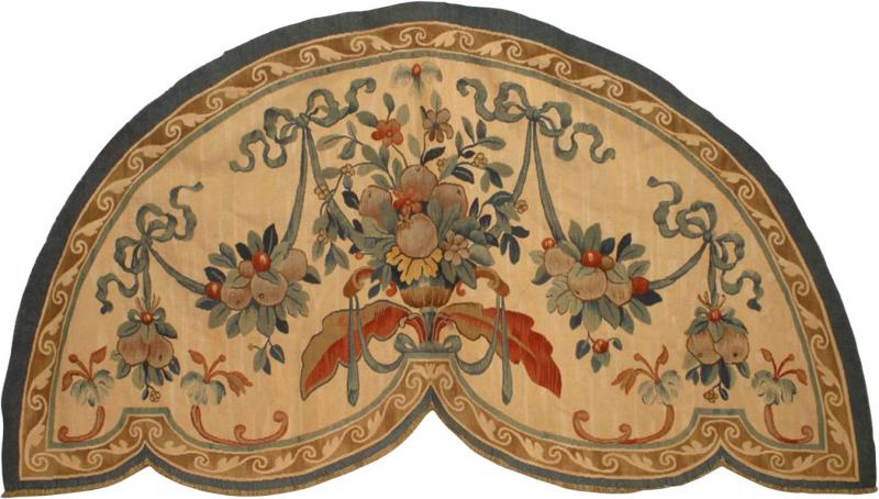 French Victorian Beige Aubusson Valance Panel