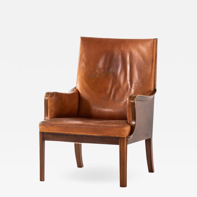 Frits Henningsen Easy Chair Produced by Cabinetmaker Frits Henningsen