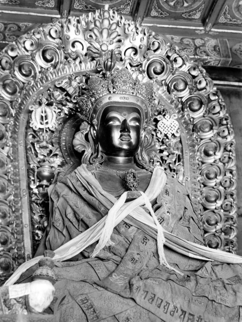 Fritz Henle The Lama Temple Statue of Buddha Peking China