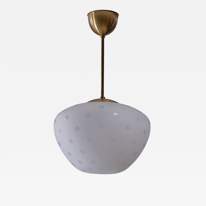Frosted glass pendant lamp