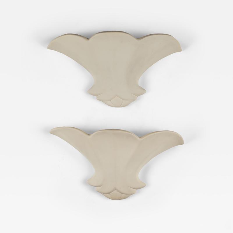 Fulham Pottery Large pair of 1940s Fulham Pottery wall brackets