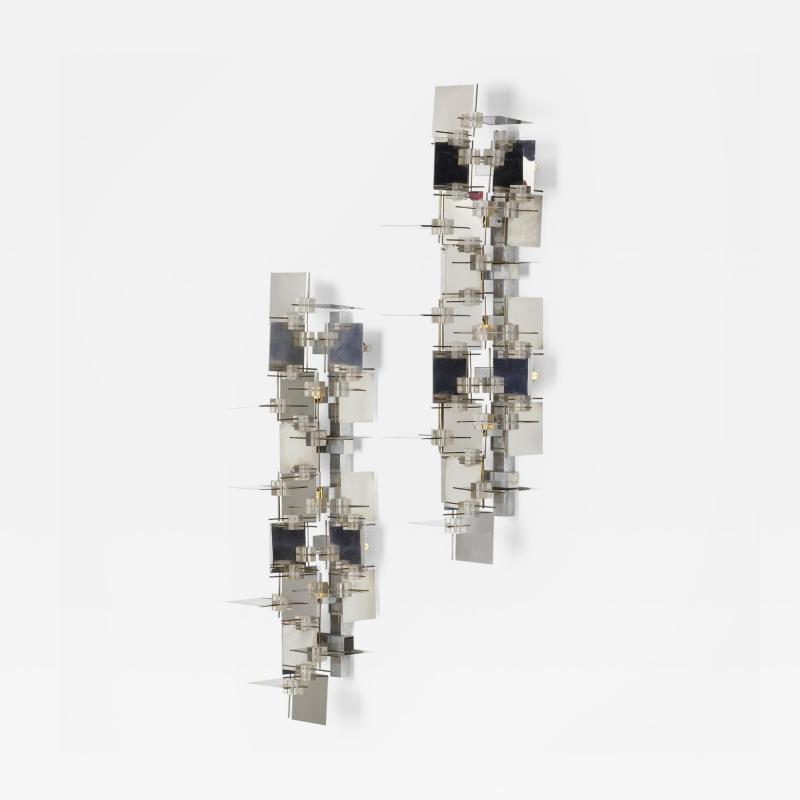 Gaetano Sciolari Pair of sculptural cubic wall lights