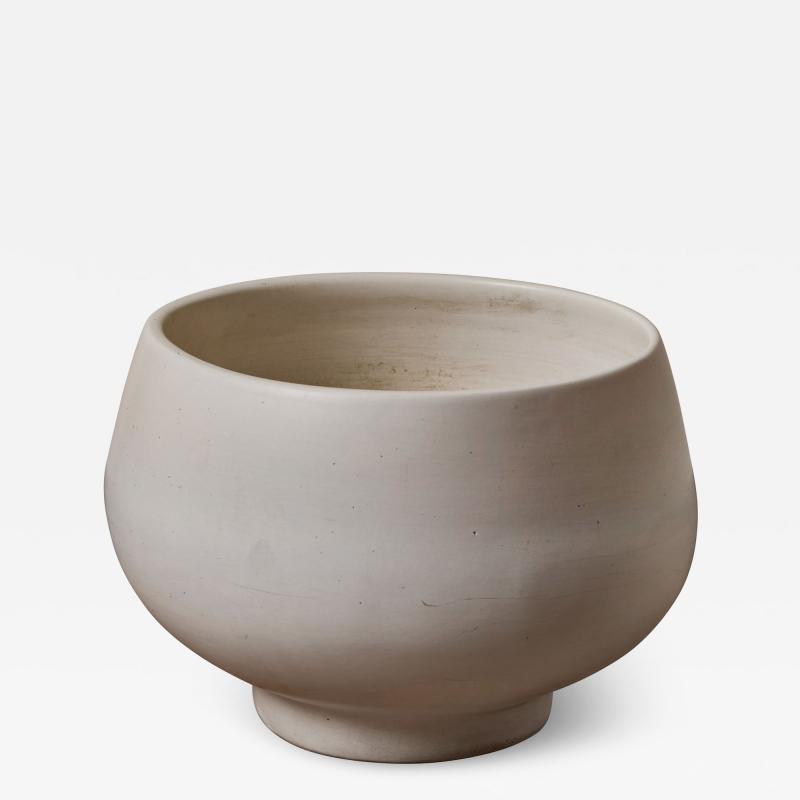 Gainey Ceramics Gainey Matte White Glazed Ceramic Planter circa 2000s