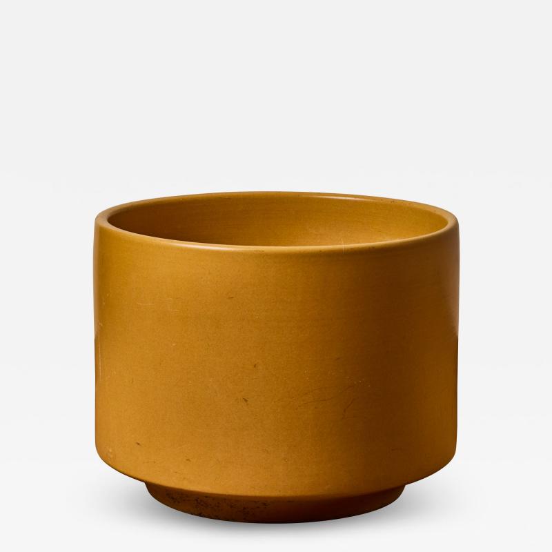 Gainey Ceramics Large 1970s Gainey Mustard Yellow Glazed Ceramic Planter