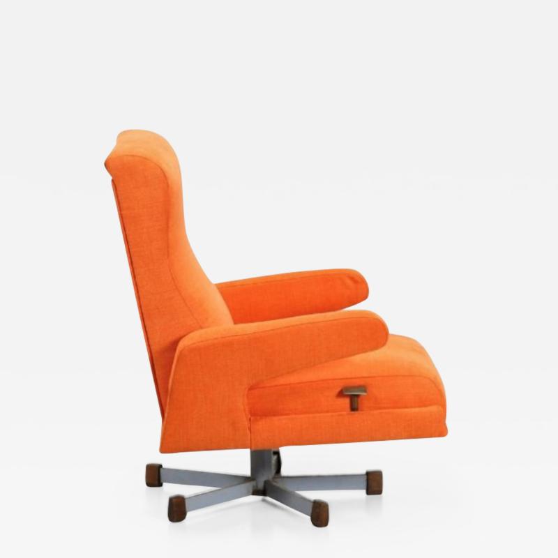 Gastone Rinaldi Rare Swivel Armchair P74 by RIMA