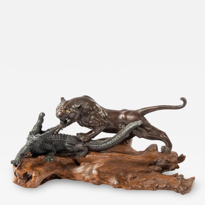 Genryusai Seiya Unusual Meiji Period Bronze of a Tiger and an Alligator by Genryusai Seiya