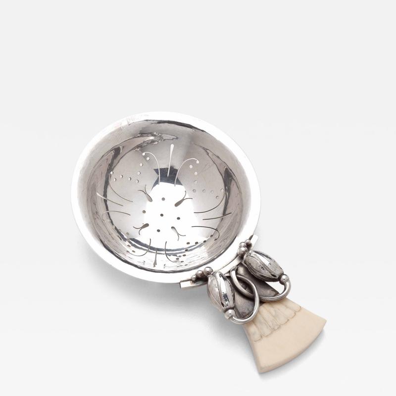 Georg Jensen Georg Jensen Blossom Tea Strainer No 84B