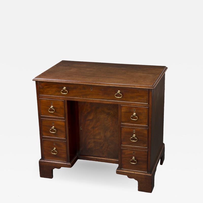 George III Mahogany Kneehole Desk of Exceptional Quality