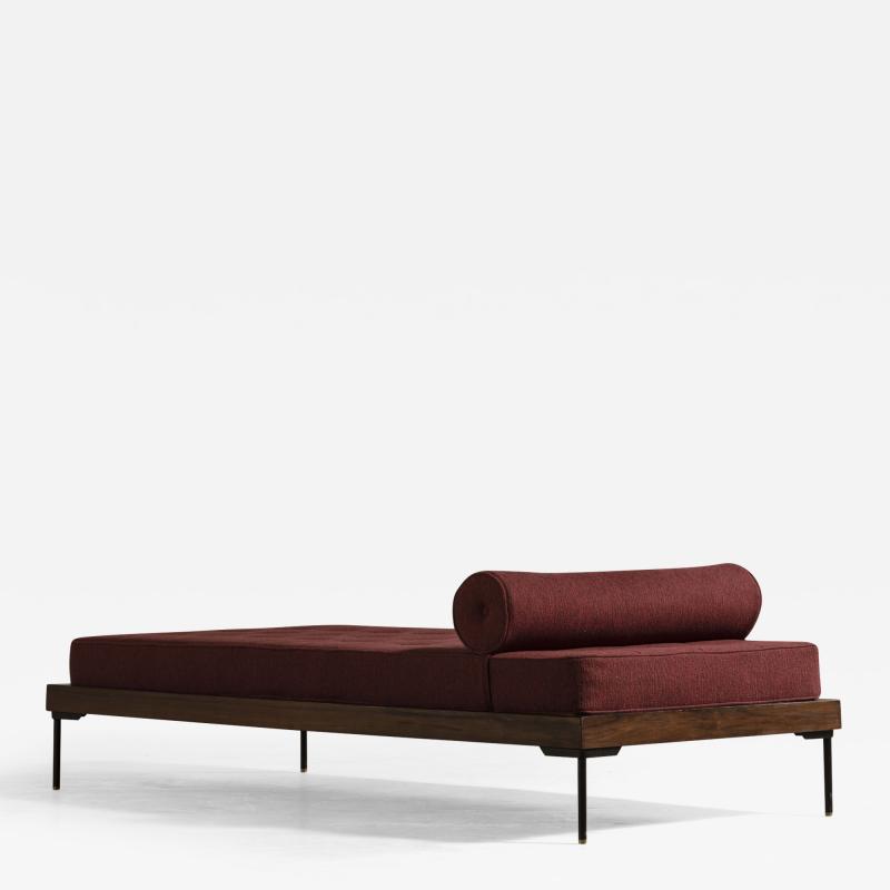 Geraldo de Barros Daybed in wood and metal by Geraldo de Barros Brazilian Mid Century Modern
