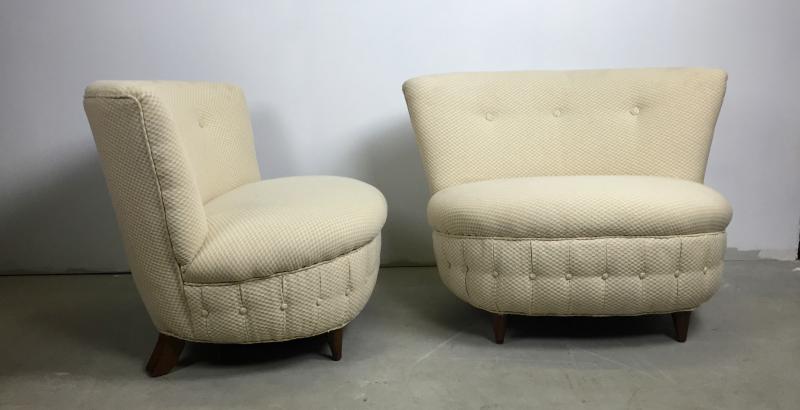 Gilbert Rohde - Pair of Button Tufted Slipper Chairs by Gilbert Rohde
