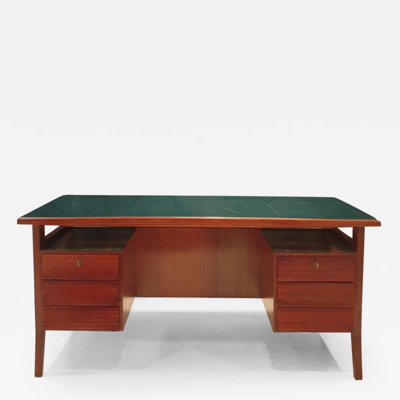 Gio Ponti Mid Century Modern desk designed by Gio Ponti