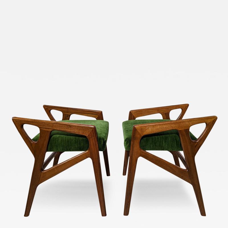 Gio Ponti PAIR OF STOOL MOD 687 by Gio Ponti 1950 