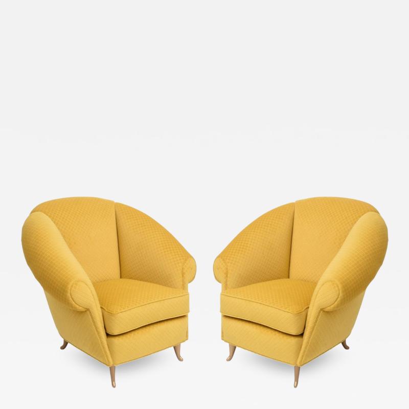 Gio Ponti Pair of Italian Modern Lounge Chairs Gio Ponti for ISA Model 12690 1950s