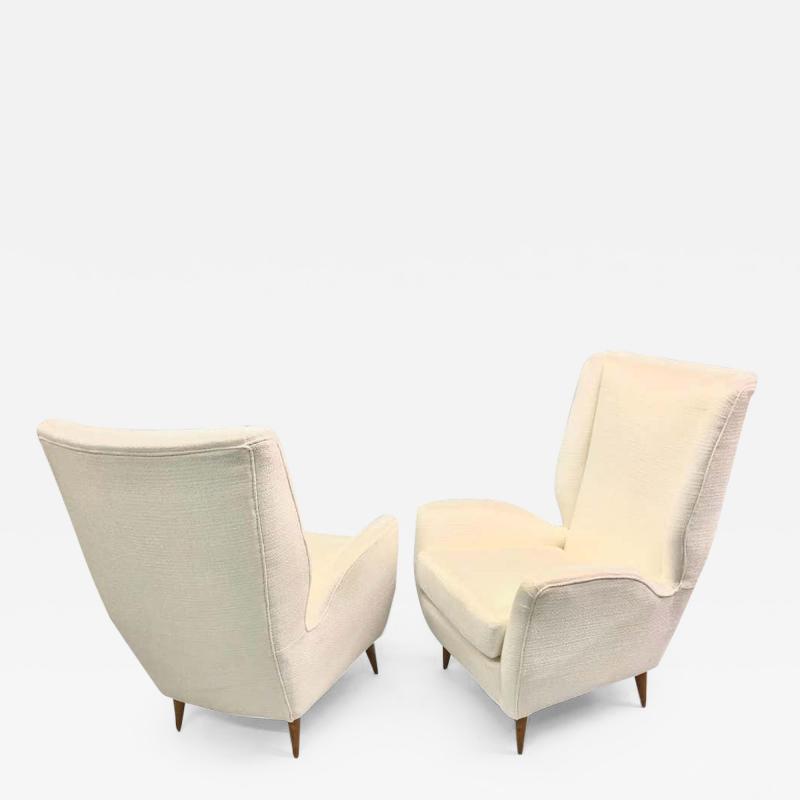 Gio Ponti Pair of Italian Wingback Lounge Chairs Armchairs by Gio Ponti Model 512