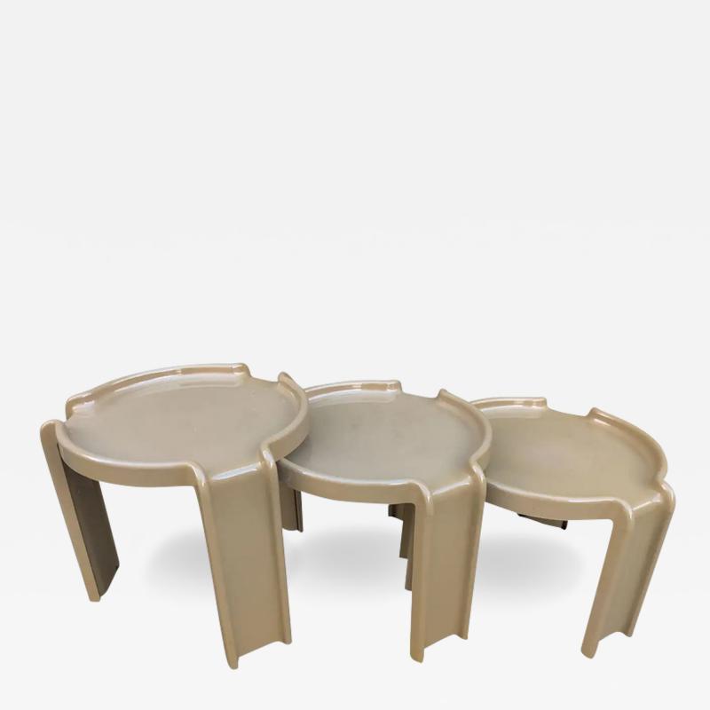 Giotto Stoppino Set of Three Nesting Tables by Giotto Stoppino for Kartell Putty Grey 1970s