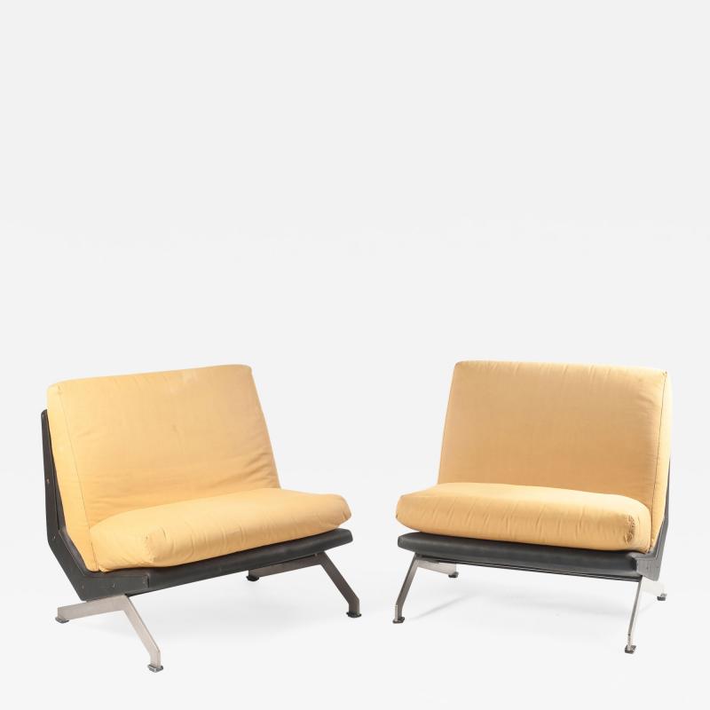 Giulio Moscatelli Pair of Armchairs by Giulio Moscatelli for Formanova Italy 1960s