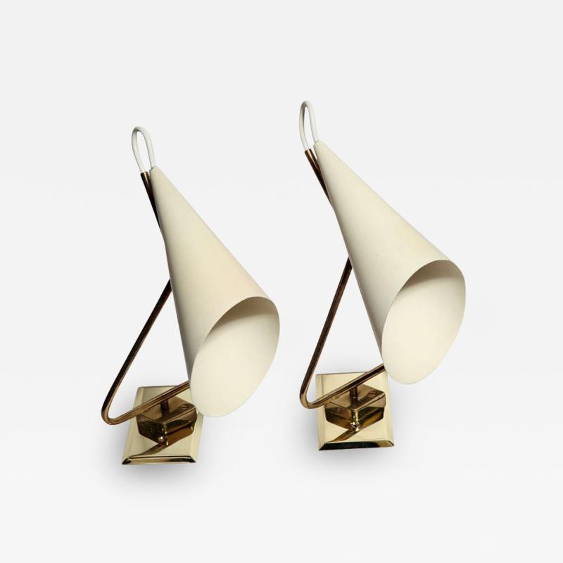 Giuseppe Ostuni Pair of Giuseppe Ostuni Sconces Made in Italy 1954