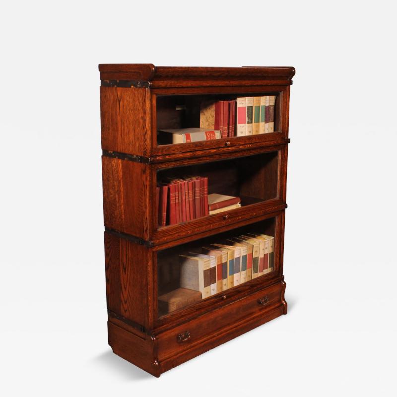 Globe Wernicke Bookcase In Oak Of 3 Elements With A Drawer