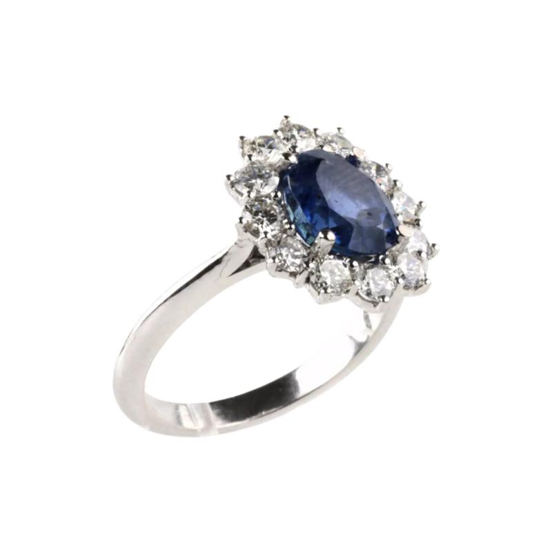 Gold Ring With Sapphire And Diamonds