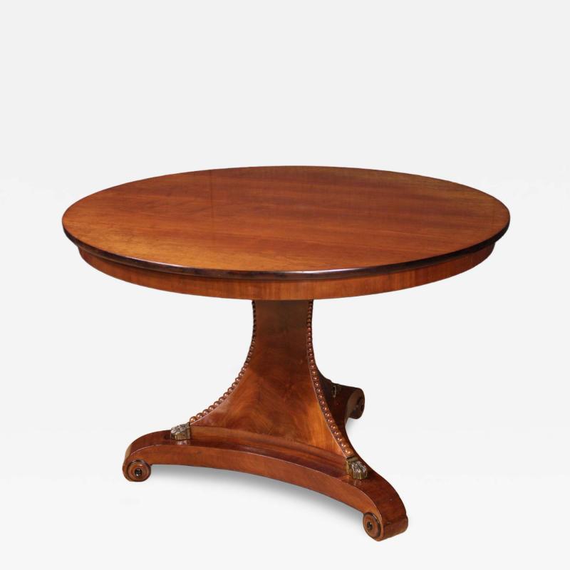 Great 20th century mahogany table