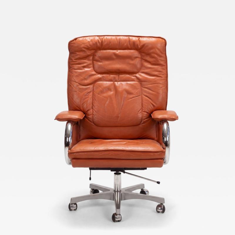 Guido Faleschini Guido Faleschini for i4 Mariani Executive Chair Model 325 Italy 1970