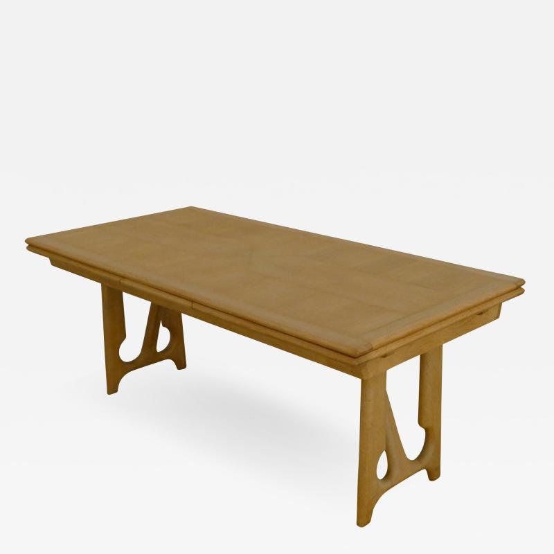 Guillerme et Chambron Dining Table by Guillerme et Chambron A lItalienne 