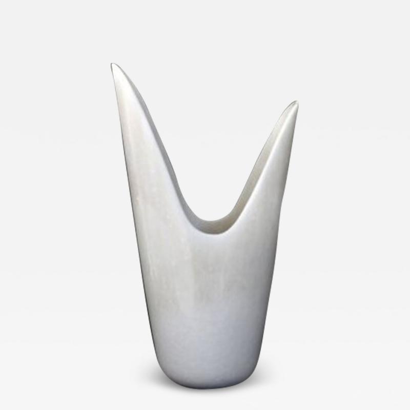 Gunnar Nylund Gunnar Nylund for R rstrand Swedish cream white vase ARo