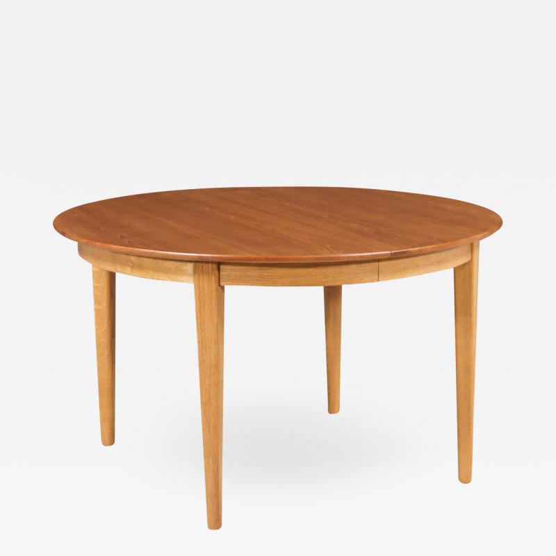 Gunni Omann Gunni Omann Model 55 Teak Oak Expanding Dining Table for Omann Jun M blefabrik