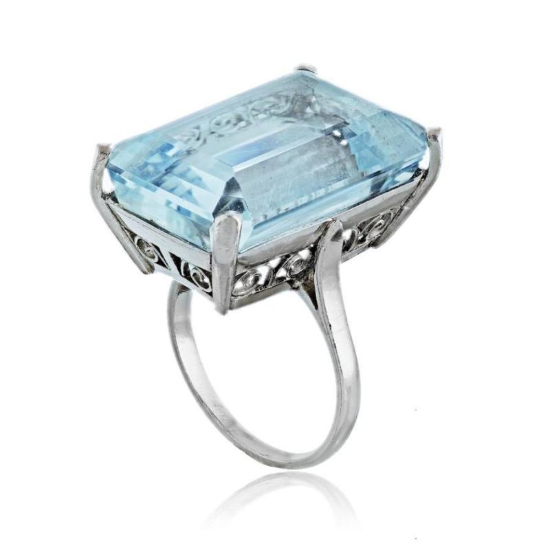 H. Stern - H. STERN PLATINUM APPROXIMATELY 31.00 CTTW BLUE AQUAMARINE RING