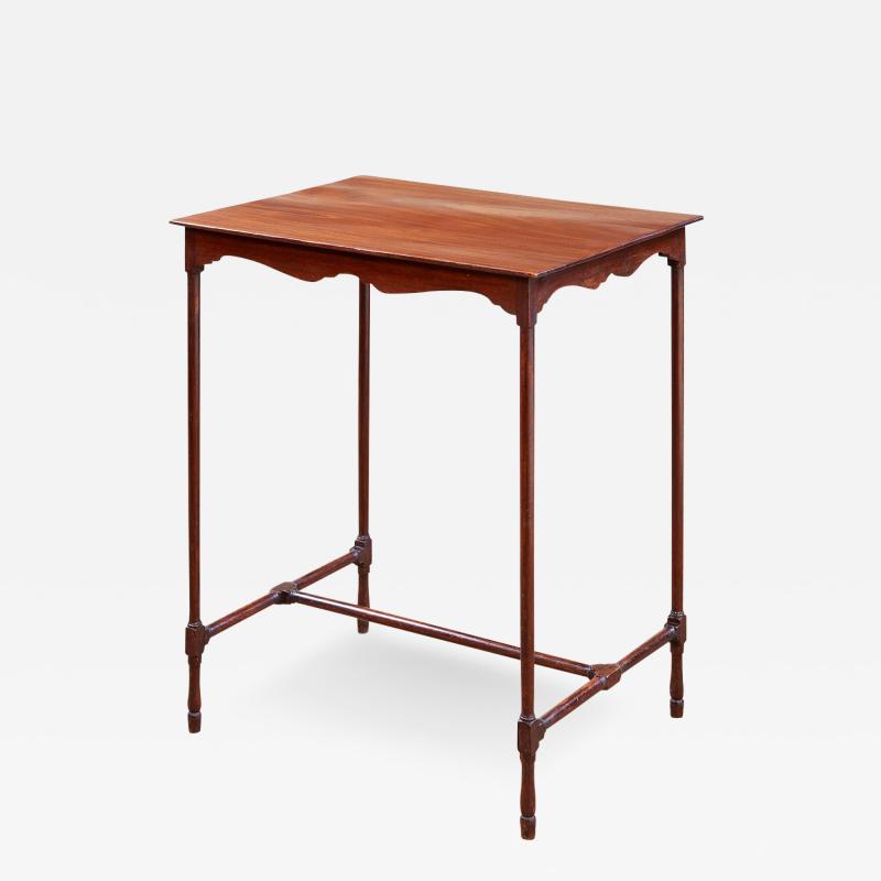 H Stretcher Spider Leg Table