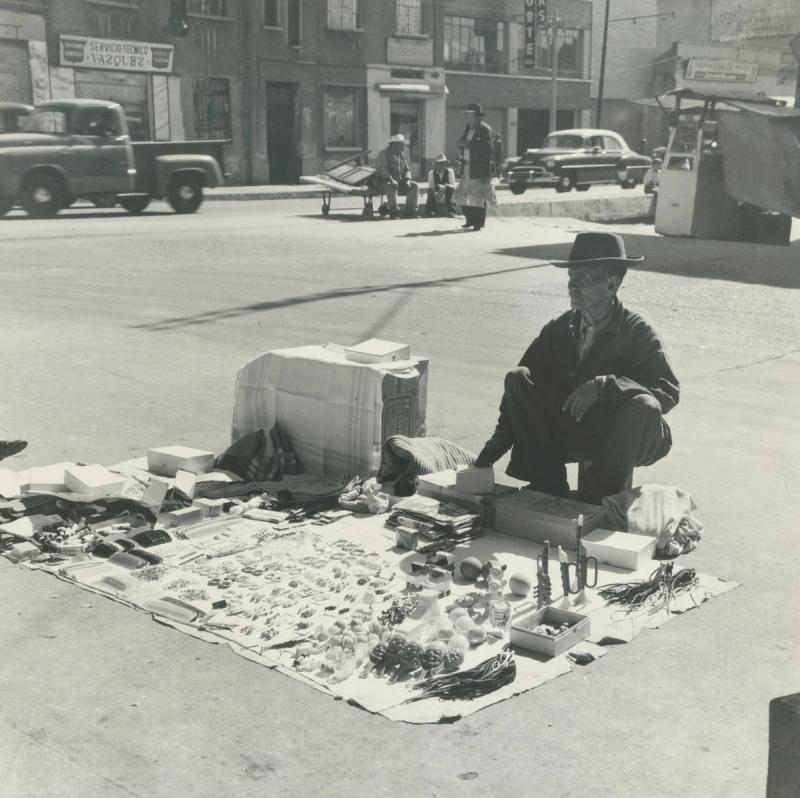 H ctor Garc a Street Vendor