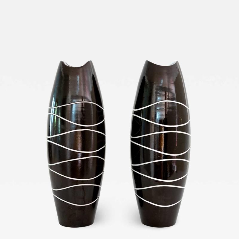 HJ RDIS OLDFORS PAIR OF ATOLL VASES BY HJ RDIS OLDFORS