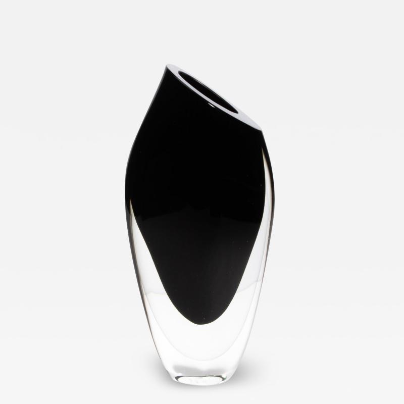 Hand Blown Murano Vase in Onyx Black Medium