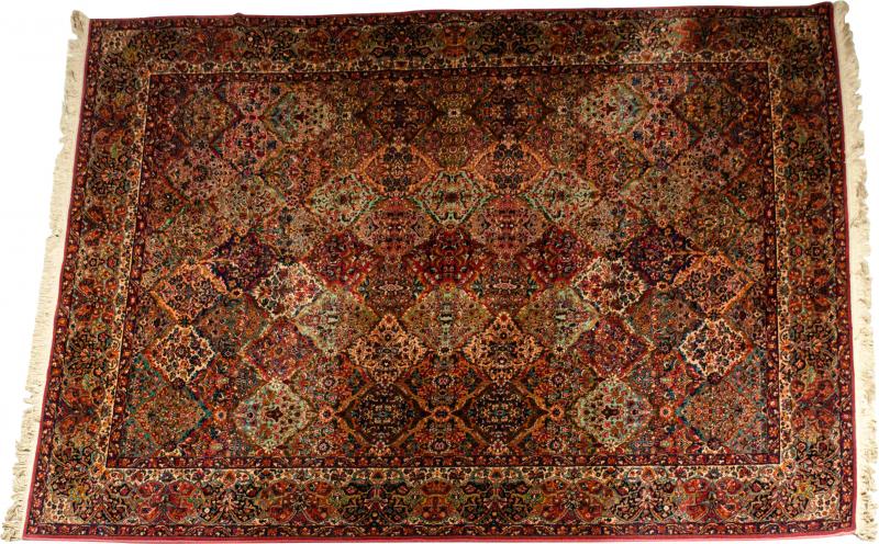 Handmade North American Wool Knotted Rug