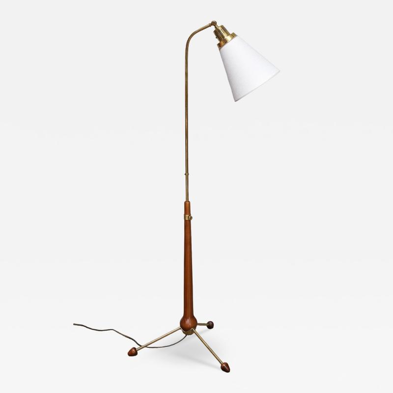 Hans Bergstr m Hans Bergstr m Brass and Elm Floor Lamp Model 547 Atelj Lyktan Sweden 1940s