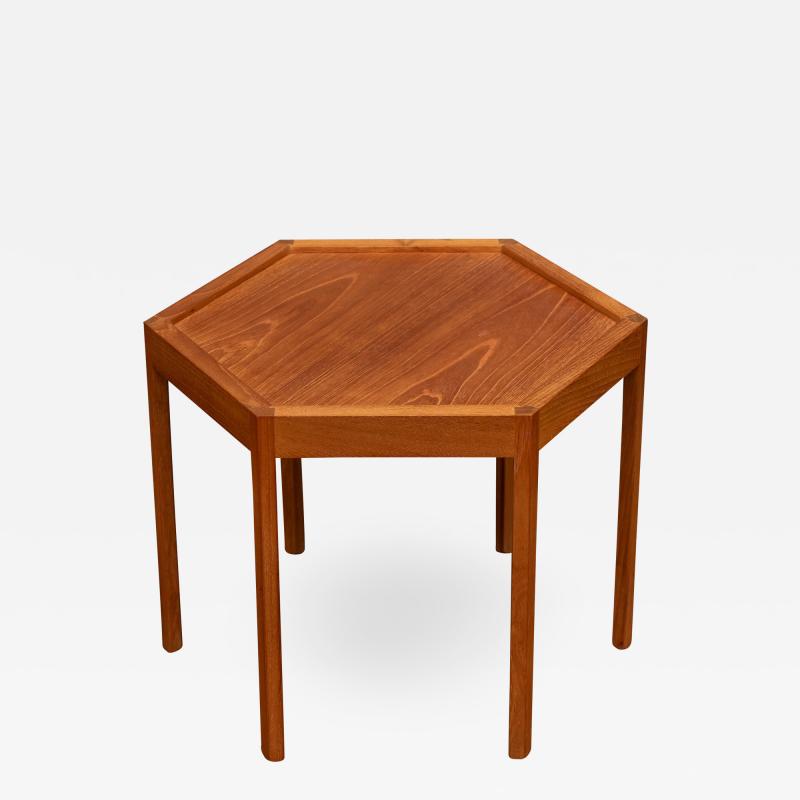 Hans C Andersen Scandinavian Modern Hans C Andersen Side Table for Artek