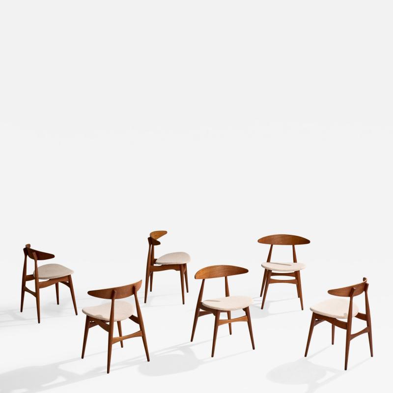 Hans J Wegner Dining Room Chairs with Oak Teak and Fabric Denmark 1960s