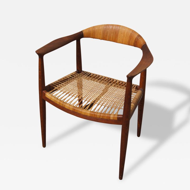 Hans J Wegner The Chair Armchair by Hans Wegner for Johannes Hansen