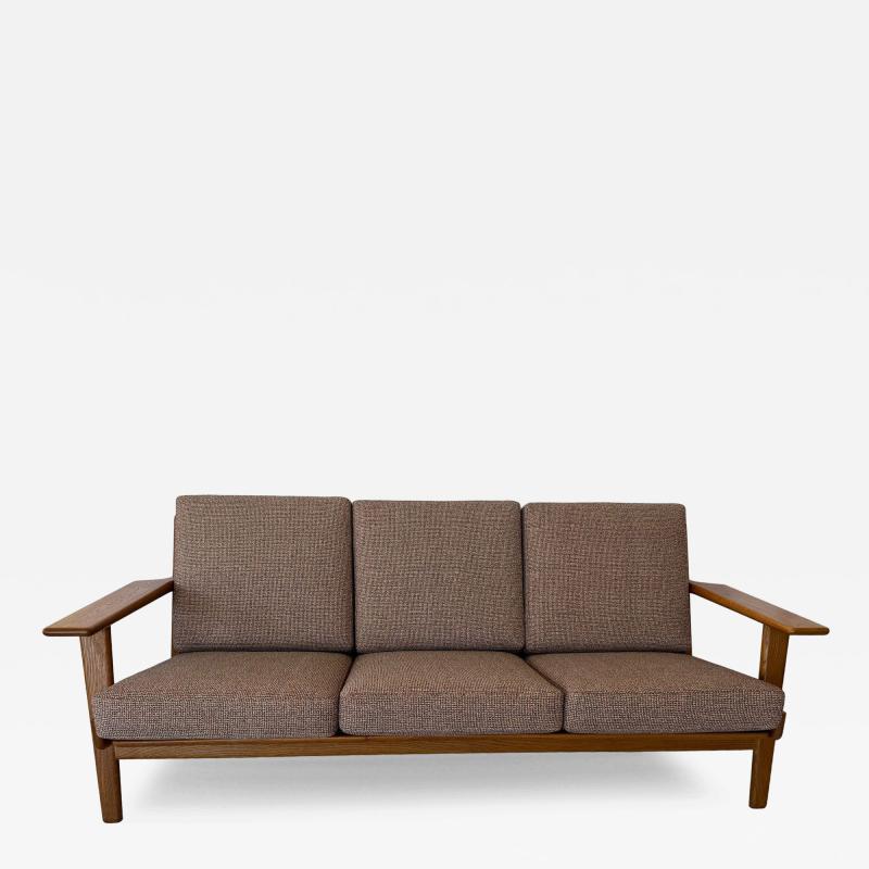 Hans Wegner GE 290 Sofa