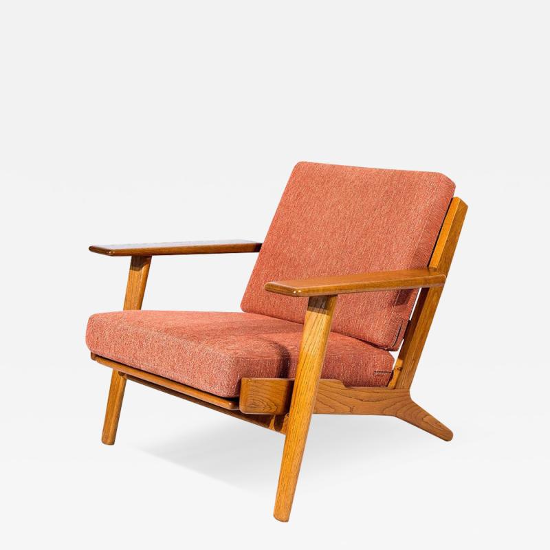 Hans Wegner HANS WEGNER GE 290 LOUNGE CHAIR