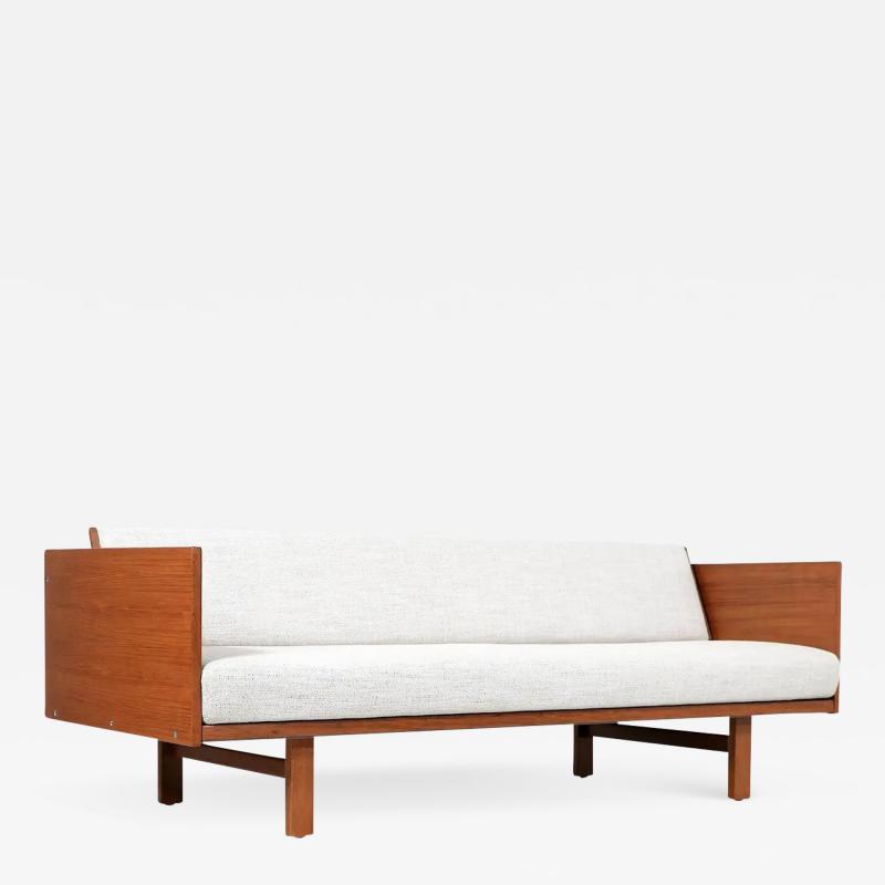 Hans Wegner Hans J Wegner GE 259 Adjustable Daybed Sofa for Getama