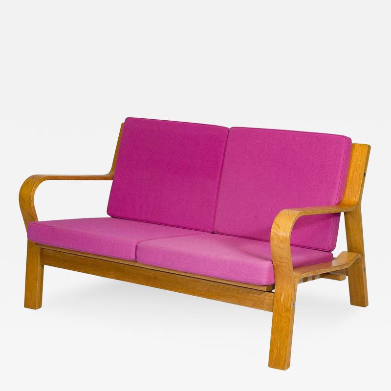 Hans Wegner Hans Wegner GE 670 Settee