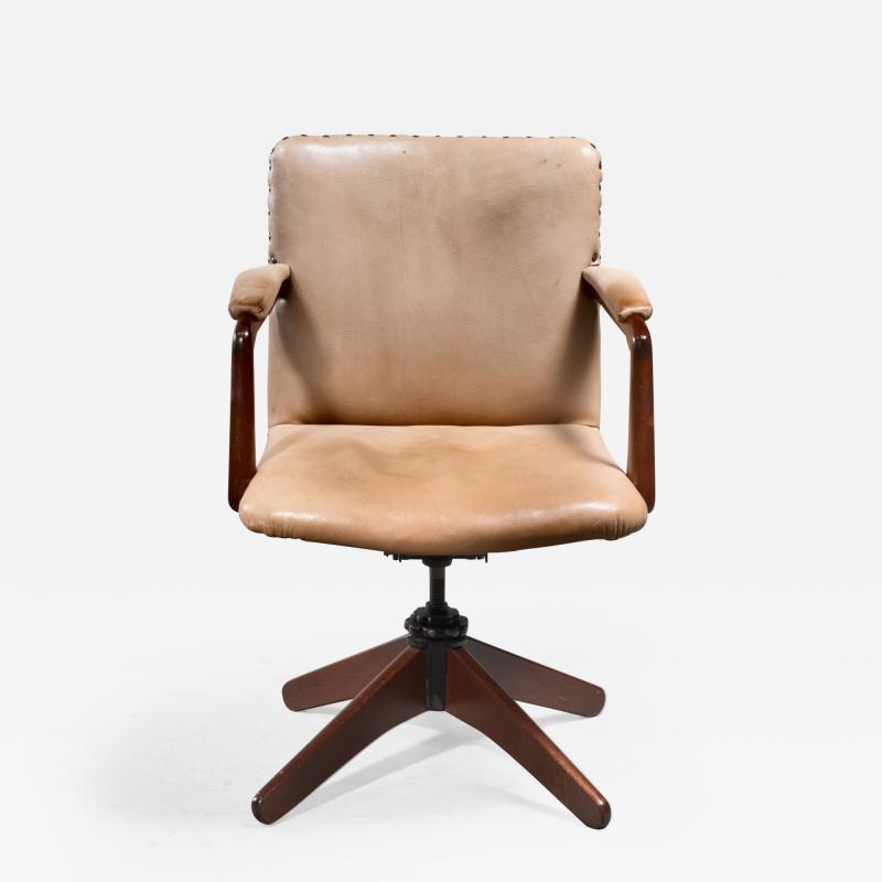 Hans Wegner Hans Wegner office chair for Plan M bler Denmark 1940s