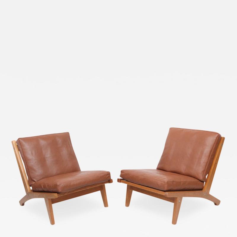 Hans Wegner Pair of Hans Wegner GE 375 Lounge Chairs