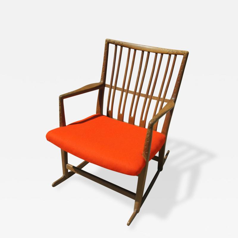 Hans Wegner Rare Early ML 33 Oak Rocking Chair with Carvings by Hans Wegner