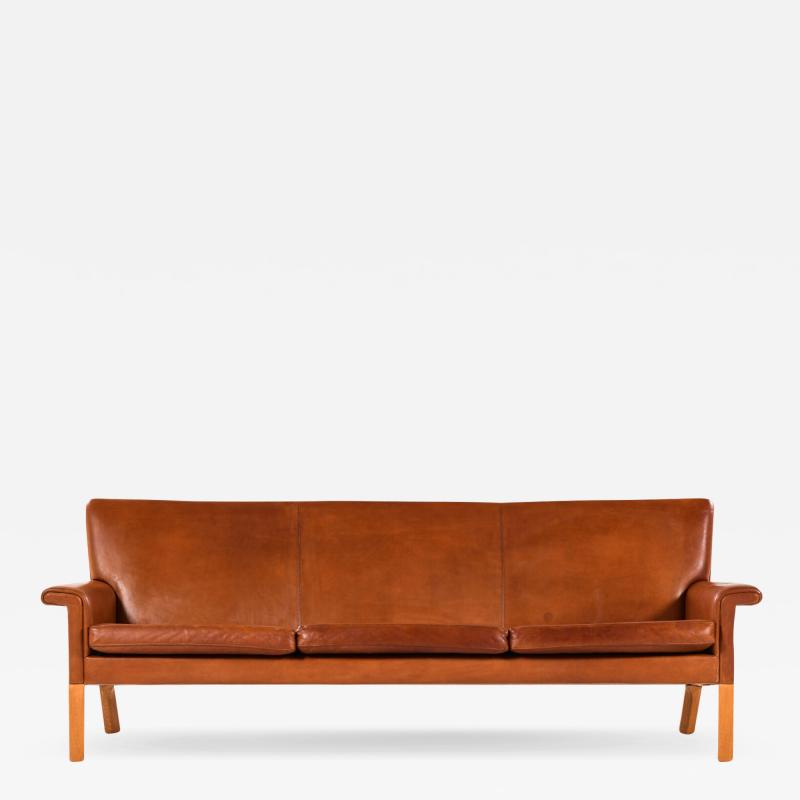 Hans Wegner Sofa Model AP 64 Produced by AP Stolen